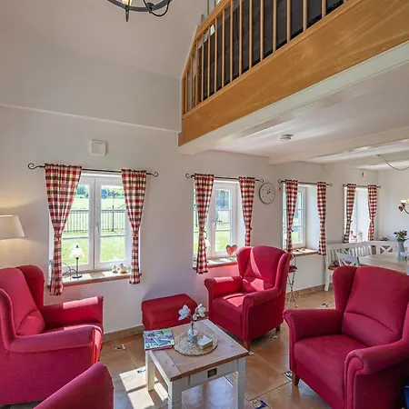 Landhausvilla Wolsroi וילה *